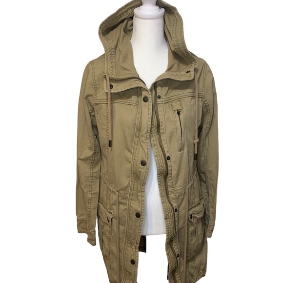 Ambercrombie & Fitch lightweight trench coat size Small safari w/hood. - Picture 13 of 13